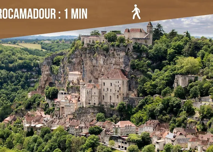 Dans La Cite De L'oustal De Beline *