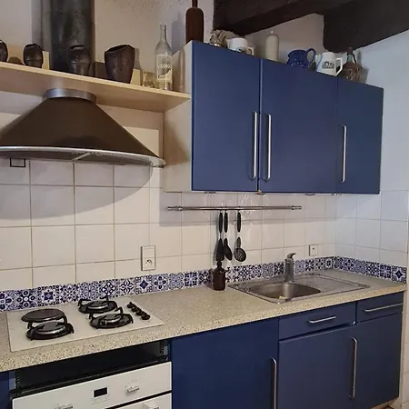 Dans La Cite De L'oustal De Beline Holiday home