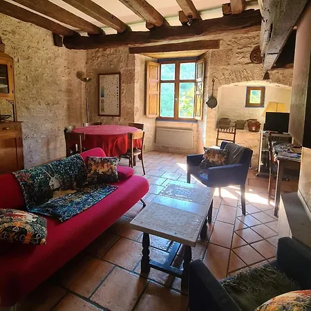 Holiday home Dans La Cite De L'oustal De Beline *