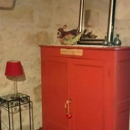 Dans La Cite De L'oustal De Beline 別荘